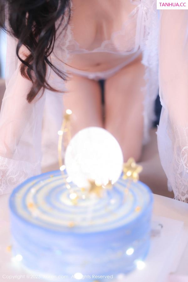   [XiuRen]高清写真图 2023.09.06 No.7348 幼幼 生日美腿第34张图片